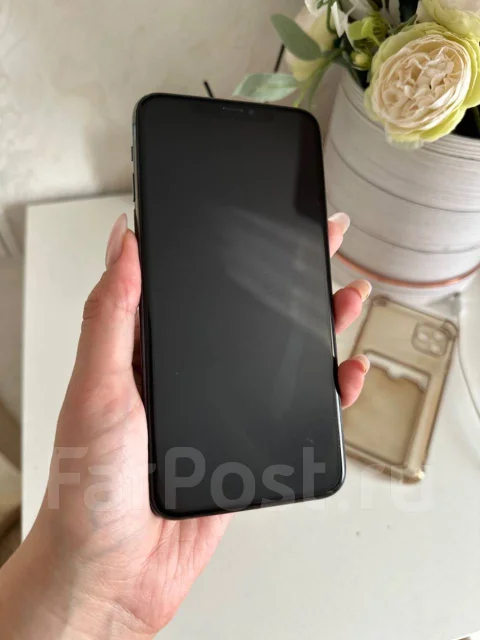 Apple iPhone 11 Pro Max. �/�, 64 ��, �������, 4G LTE, Dual-SIM, NFC ����
