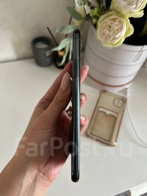 Apple iPhone 11 Pro Max. �/�, 64 ��, �������, 4G LTE, Dual-SIM, NFC ����