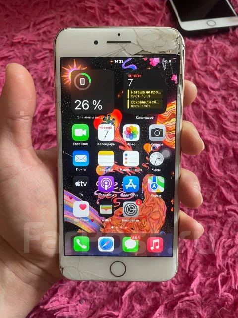 Apple iPhone 8 Plus. �/�, 64 ��, �������, 4G LTE, NFC ����