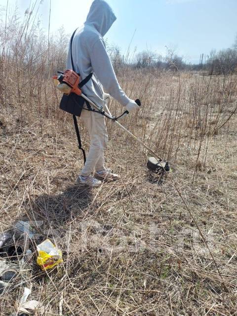 Покос травы уборка участка спил деревьев в Уссурийске