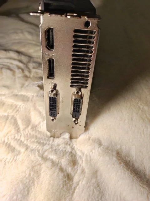 GeForce GTX 660 ����