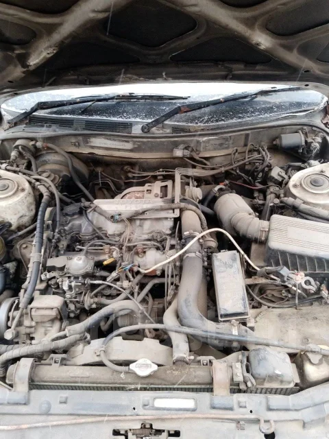 Toyota Vista. CV30, 2C ����