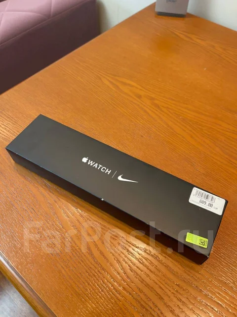 Apple Watch Series 7 Nike ����