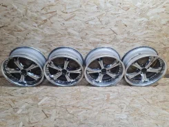 SSR Vienna. 8.0x18", 5x114.3, ET37 ����