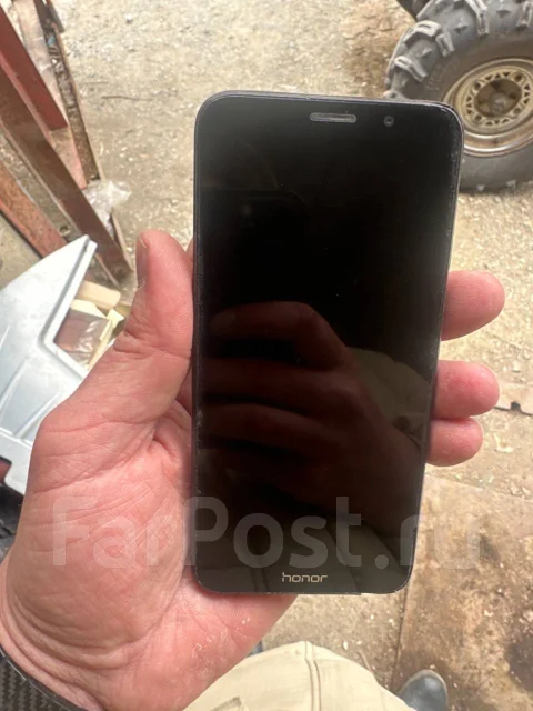 Honor 7A. �/�, 32 ��, ������, 3G, 4G LTE, Dual-SIM, NFC ����