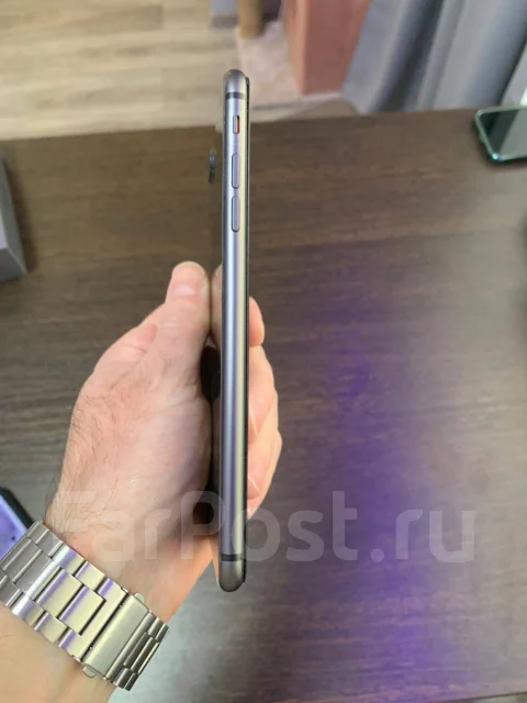 Apple iPhone 8 Plus. �/�, 64 ��, ������ ����