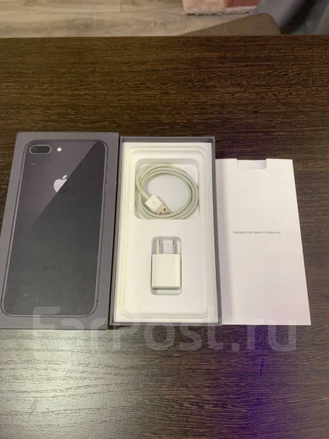 Apple iPhone 8 Plus. �/�, 64 ��, ������ ����
