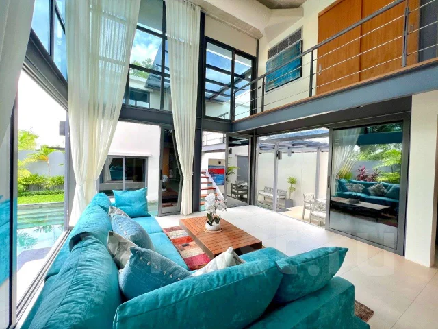 Riverhouse - ����� �� ������� ������ ����