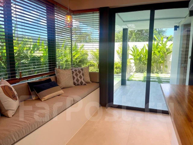 Riverhouse - ����� �� ������� ������ ����