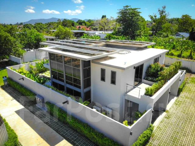 Riverhouse - ����� �� ������� ������ ����