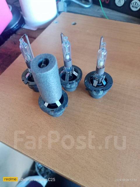 Лампа, лампочка ксенон Philips D2R купить в Уссурийске по цене: 1 000 ...