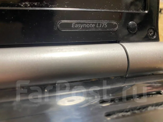 Packard Bell. 17", 2,1����, ��� 4 ��, ���� 450���, WiFi: 1, ����������� �� 1��. ����