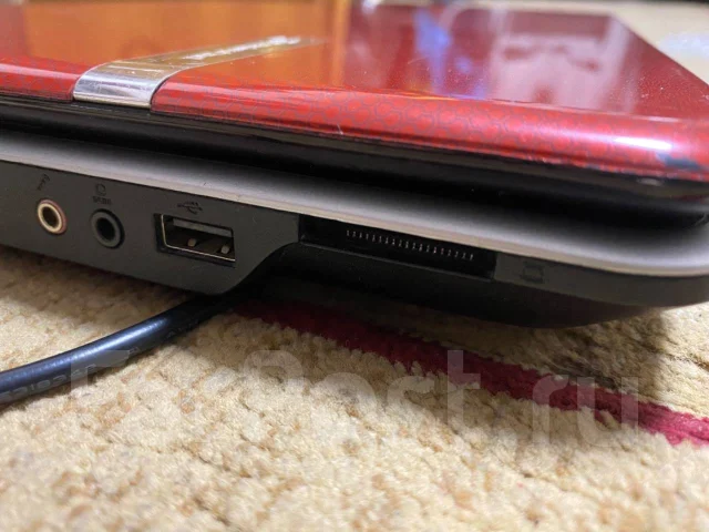 Packard Bell. 17", 2,1����, ��� 4 ��, ���� 450���, WiFi: 1, ����������� �� 1��. ����