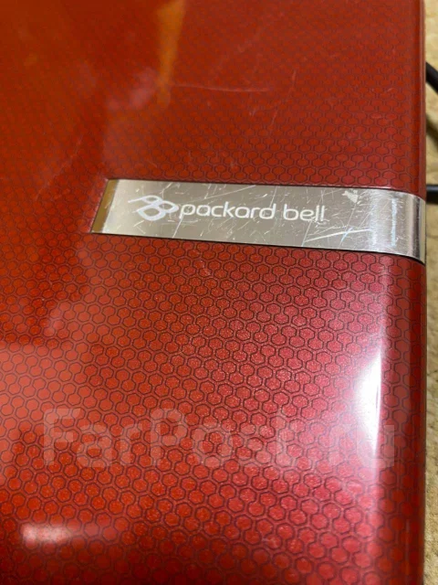 Packard Bell. 17", 2,1����, ��� 4 ��, ���� 450���, WiFi: 1, ����������� �� 1��. ����