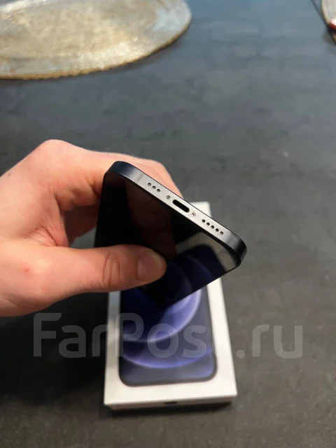 Apple iPhone 12. �/�, 256 ��, ������, 3G, 4G LTE, 5G, Dual-SIM, NFC ����