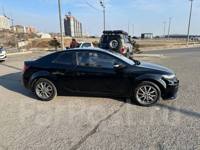 Kia Cerato Koup. ��������, ��������, 2.0 (150��.�.), ������, 165 000����. �� ����