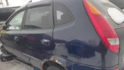 Nissan Tino ����