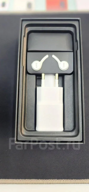 Samsung Galaxy S10. �/�, 512 ��, �����, 3G, 4G LTE ����
