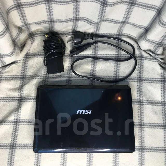 MSI Wind U100. 10.2", 1,6����, ��� 1024 ��, ���� 256���, WiFi: 1, Bluetooth: 1 ����