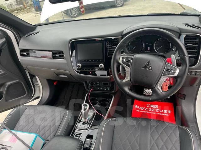 Mitsubishi Outlander. ��������, 4wd, 2.4 (128��.�.), ������, 28 000����. ��, �/�. ��� ����� �� ������������ ����