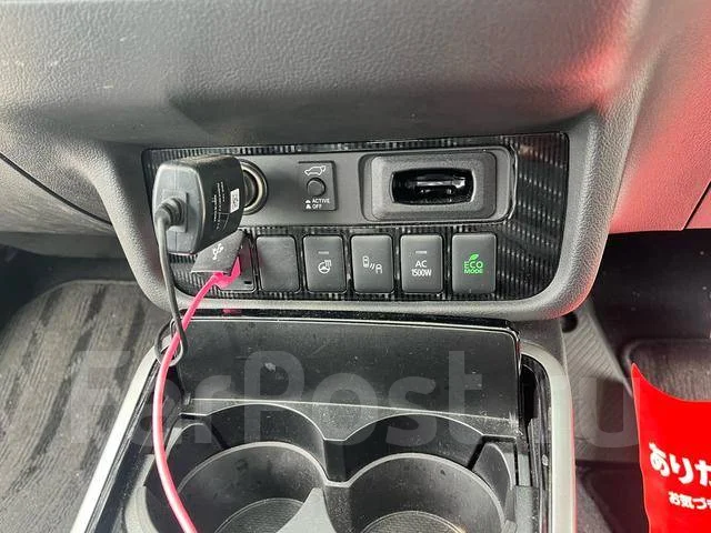 Mitsubishi Outlander. ��������, 4wd, 2.4 (128��.�.), ������, 28 000����. ��, �/�. ��� ����� �� ������������ ����