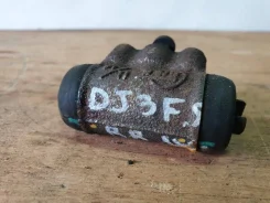 ������� ��������� ������� ������ Mazda Demio DJ3FS DL3326610 ����