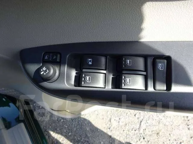 Toyota Passo. ��������, 4wd, 1.0 (69��.�.), ������, 30 000����. ��, �/�. ��� ����� �� ������������ ����