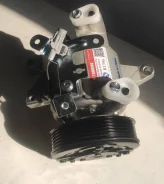 ���������� ������������ Subaru 73111FJ040 ����