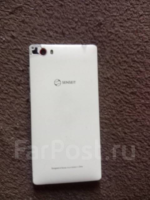 Телефон Senseit, 16 гб, 5", белый, 3G, б/у, в наличии. Цена: 200₽ во ...
