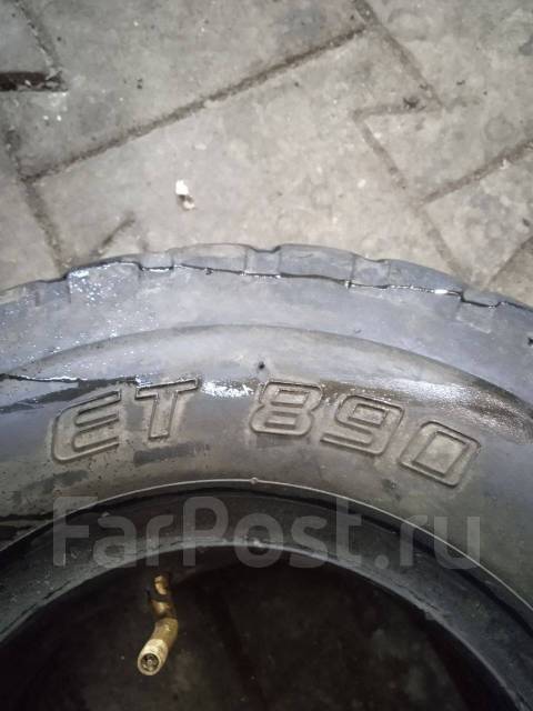 Deestone. , /,  60 % 