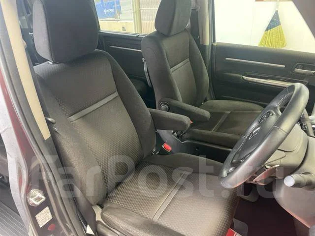 Honda Stepwgn. ��������, 4wd, 1.5 (150��.�.), ������, 63 000����. ��, �/�. ��� ����� �� ������������ ����