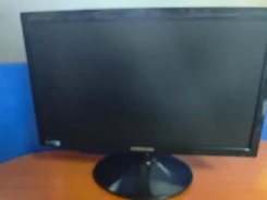 Samsung. 18.5" ����