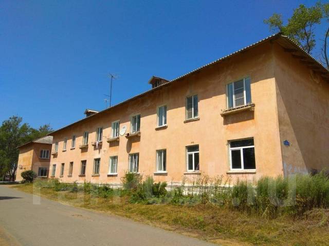 Жара октябрьская ул 114 фото 3-комнатная, Зеленая 7/5, север, юг, 2 этажей, 2 этаж, 73,0 кв. м. Цена: 25 000 