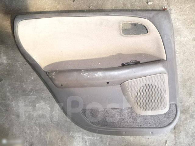 Обшивка дверей Toyota Markii купить во Владивостоке по цене: 5 000 ...
