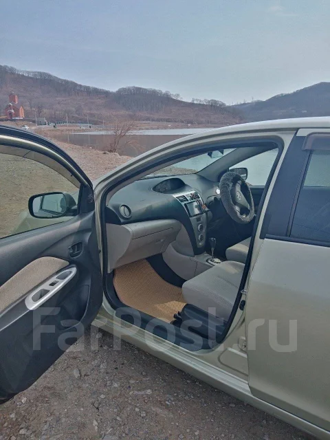 Toyota Belta. ��������, ��������, 1.3, ������, 300 000����. �� ����