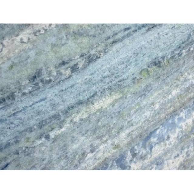   (   2) -  Calcite Caraibica Blue 