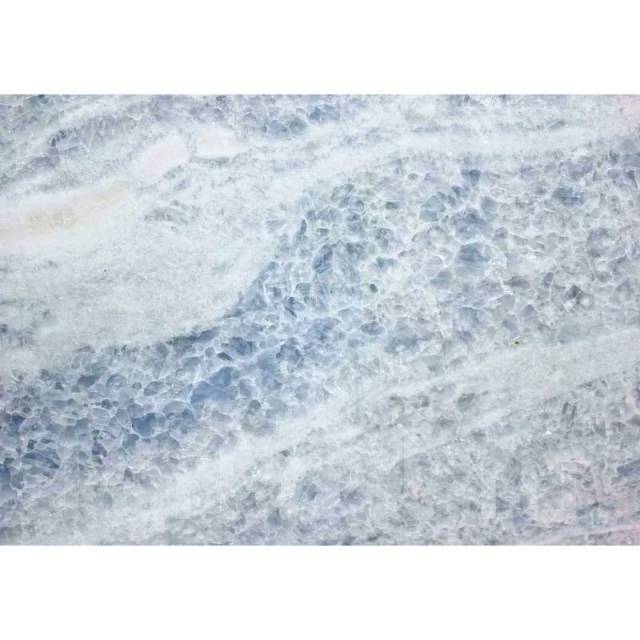   (   2) -  Calcite Caraibica Blue 