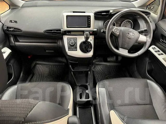 Toyota Wish. ��������, 4wd, 1.8 (130��.�.), ������, �/�. ��� ����� �� ������������ ����