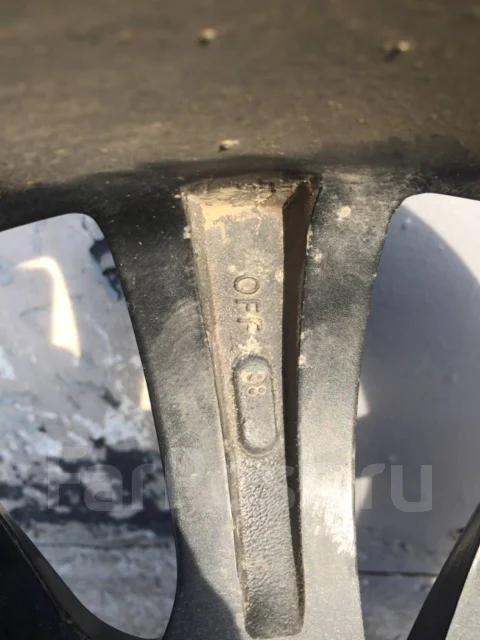 Stern. 7.0x17", 5x114.3, ET38 ����