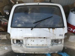 ����� ��������� Toyota Hiace ����