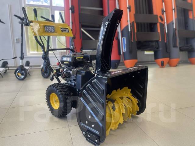 Снегоуборщик Huter SGC 6000, новый, в наличии. Цена: 77 000₽ в Хабаровске