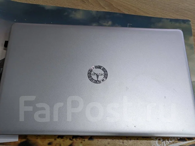 DEXP Aquilon. 15.6", 75����, ���� 118���, WiFi: 1, Bluetooth: 1, ����������� �� 10��. ����