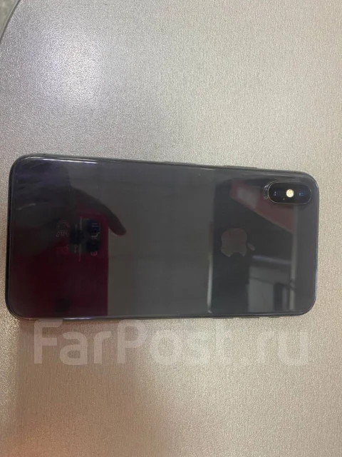 Apple iPhone X. �/�, 64 ��, ������, 4G LTE ����