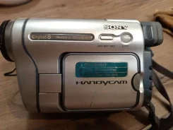Sony Handycam. ����� 4-� ��, � ���������� ����