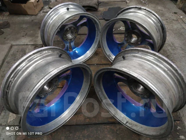 Crimson. 7.0x17", 4x100, 4x114.3, ET40, �� 70���. ����