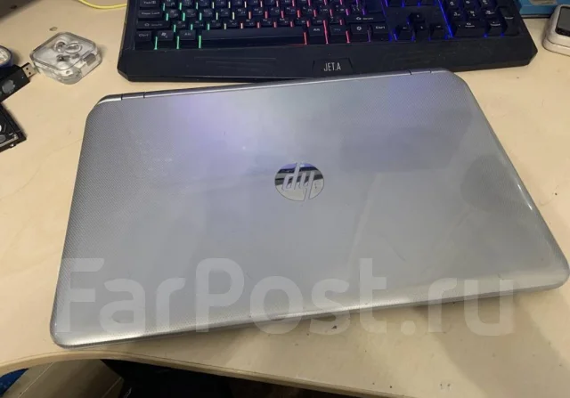 HP Pavilion 15-n058sr. 15", ��� 4 ��, ���� 120���, WiFi: 1, Bluetooth: 1 ����