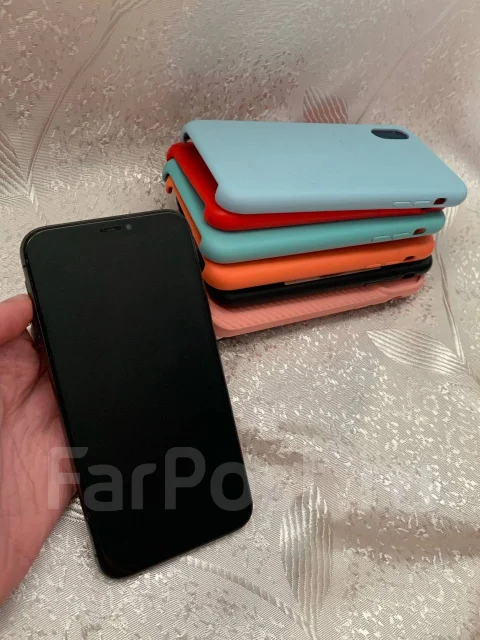 Apple iPhone X. �/�, 64 ��, ������, 4G LTE ����