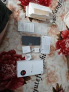 Xiaomi 13. �����, 256 ��, �����, 4G LTE, 5G, NFC ����
