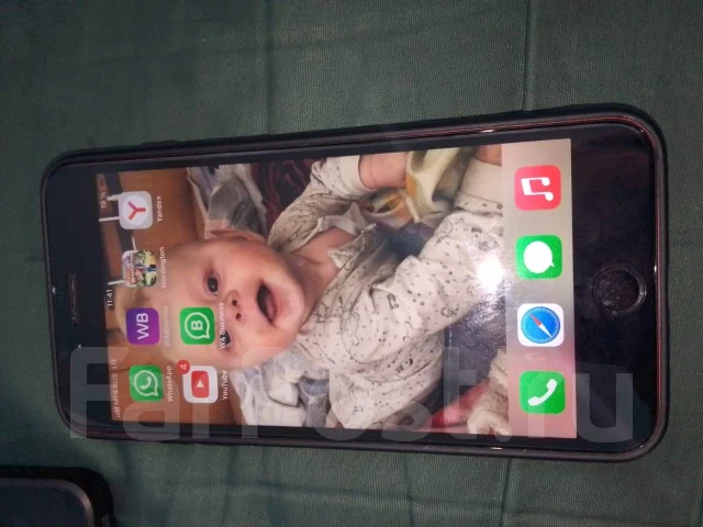 Apple iPhone 8 Plus. �����, 64 ��, �������, 3G ����
