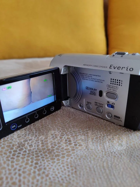 JVC Everio. ��� ��������� ����